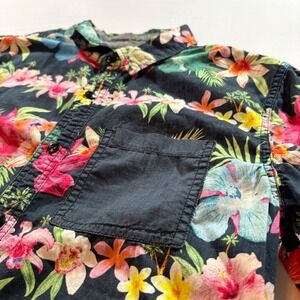 On The Byas Mens M Tropical Floral Short Sleeve Button Down Shirt Black Cotton